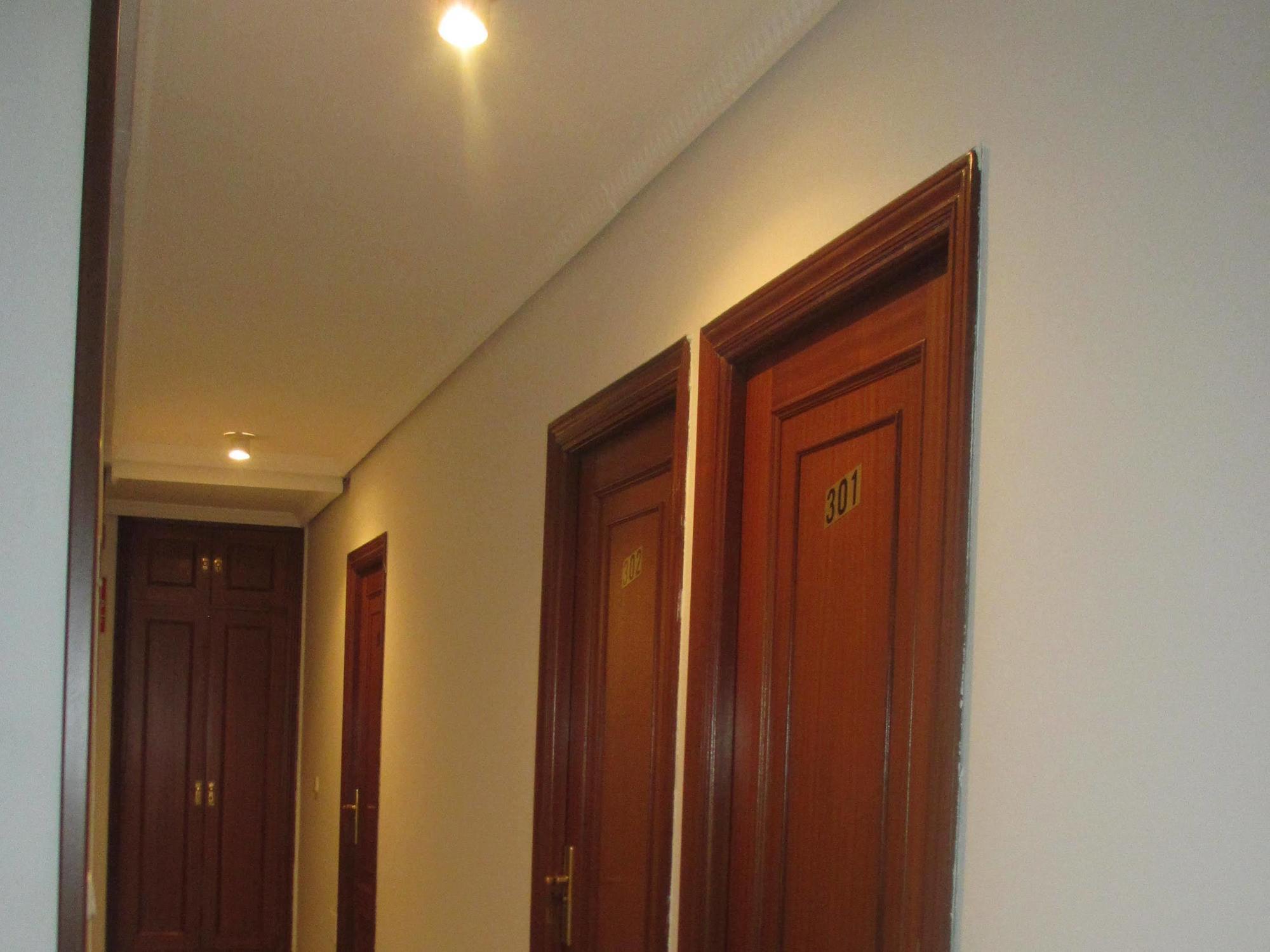Hostal Pan America Madrid Exterior foto